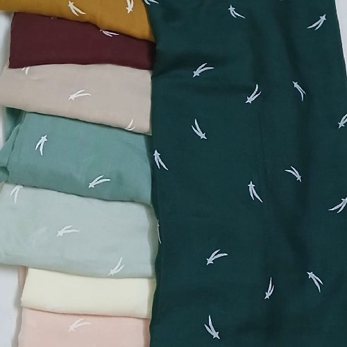 Lawn embossed print hijab